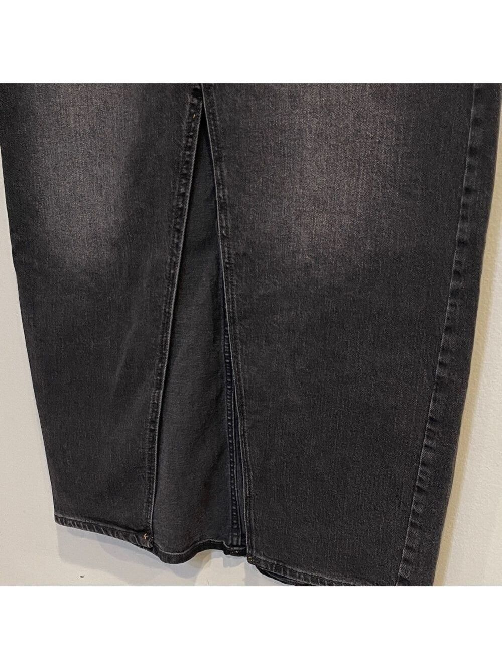 NWT Wild Fable Black Denim Skirt Size 6 - Picture 2 of 7